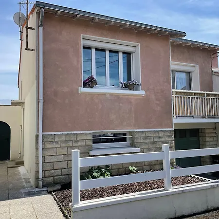 Les Du Chemins Hotel apartamentowy
