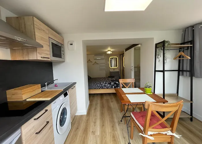 Les Du Chemins Aparthotel 3*