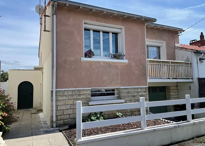 Les Du Chemins Aparthotel