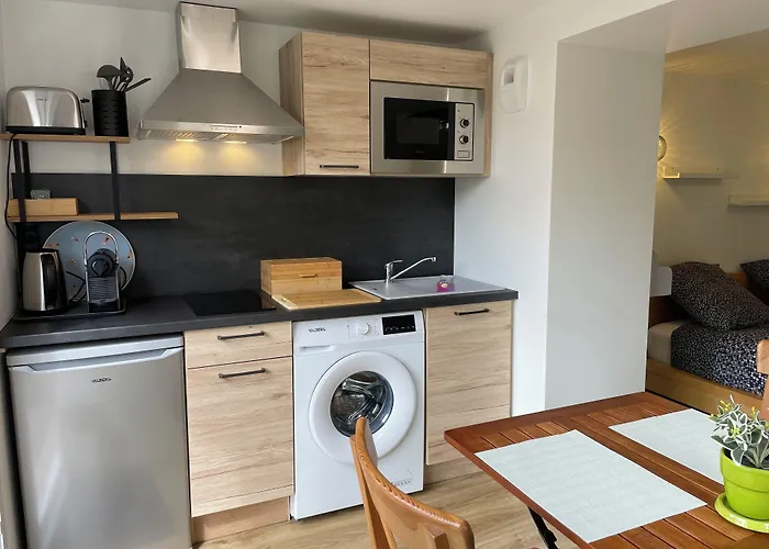 Les Du Chemins Aparthotel 3*