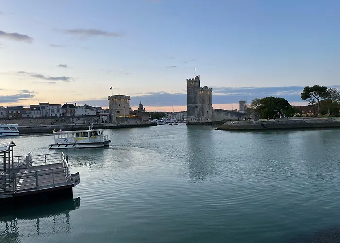 Aparthotel Les Du Chemins 3*